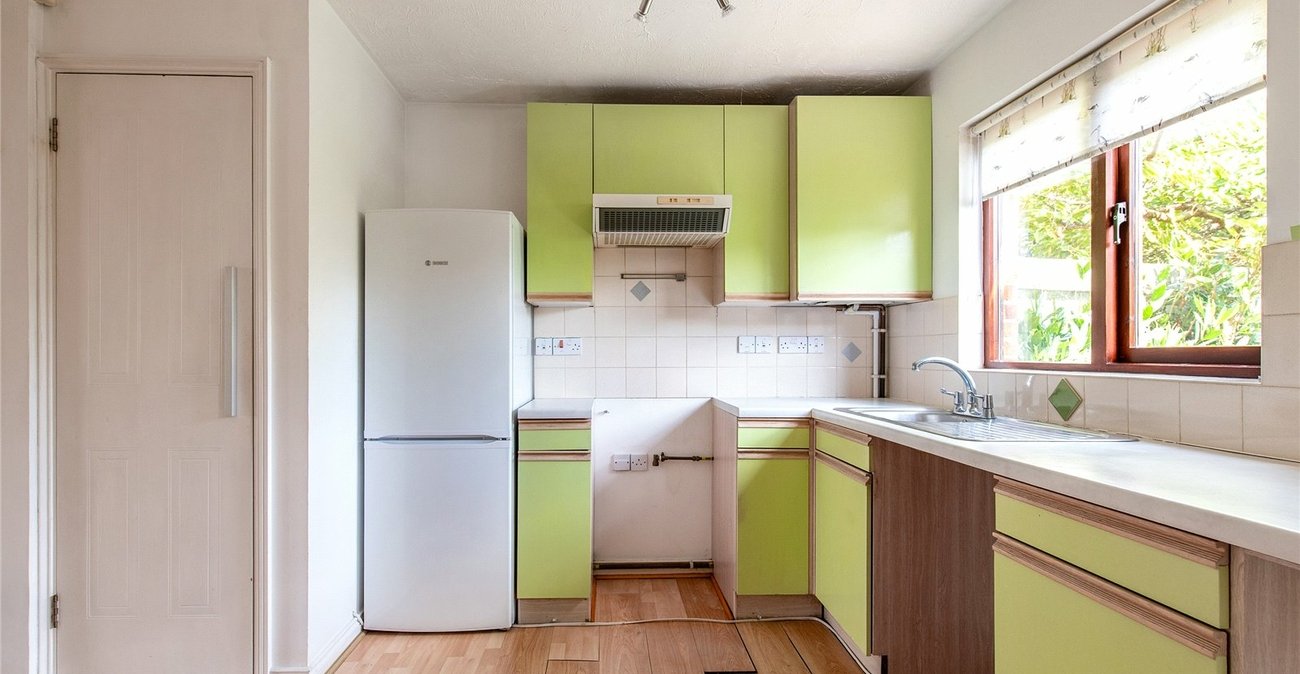 2 bedroom house for sale in Gravesend | Robinson Michael & Jackson