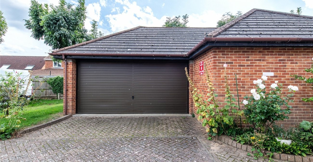 2 bedroom house for sale in Gravesend | Robinson Michael & Jackson