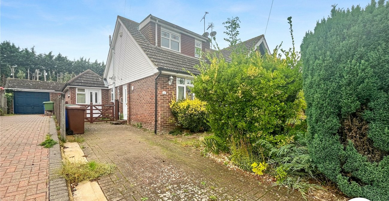 3 bedroom bungalow for sale in Sittingbourne | Robinson Michael & Jackson