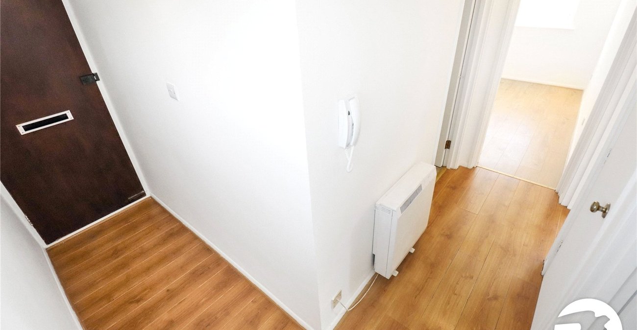 1 bedroom property for sale in Belvedere | Robinson Jackson
