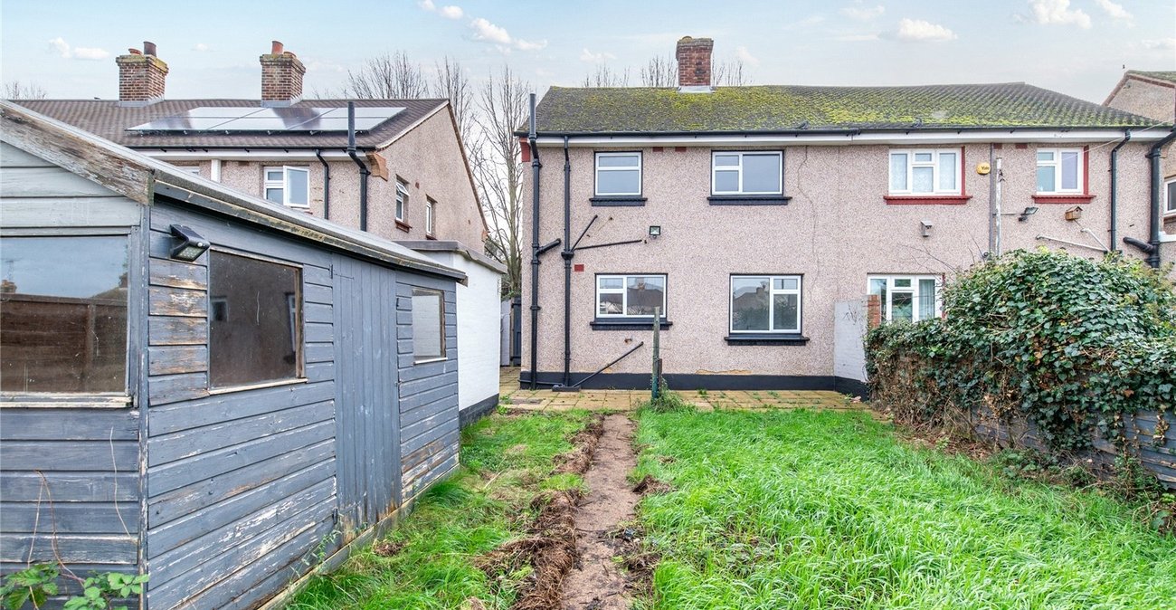 3 bedroom house for sale in Northfleet | Robinson Michael & Jackson