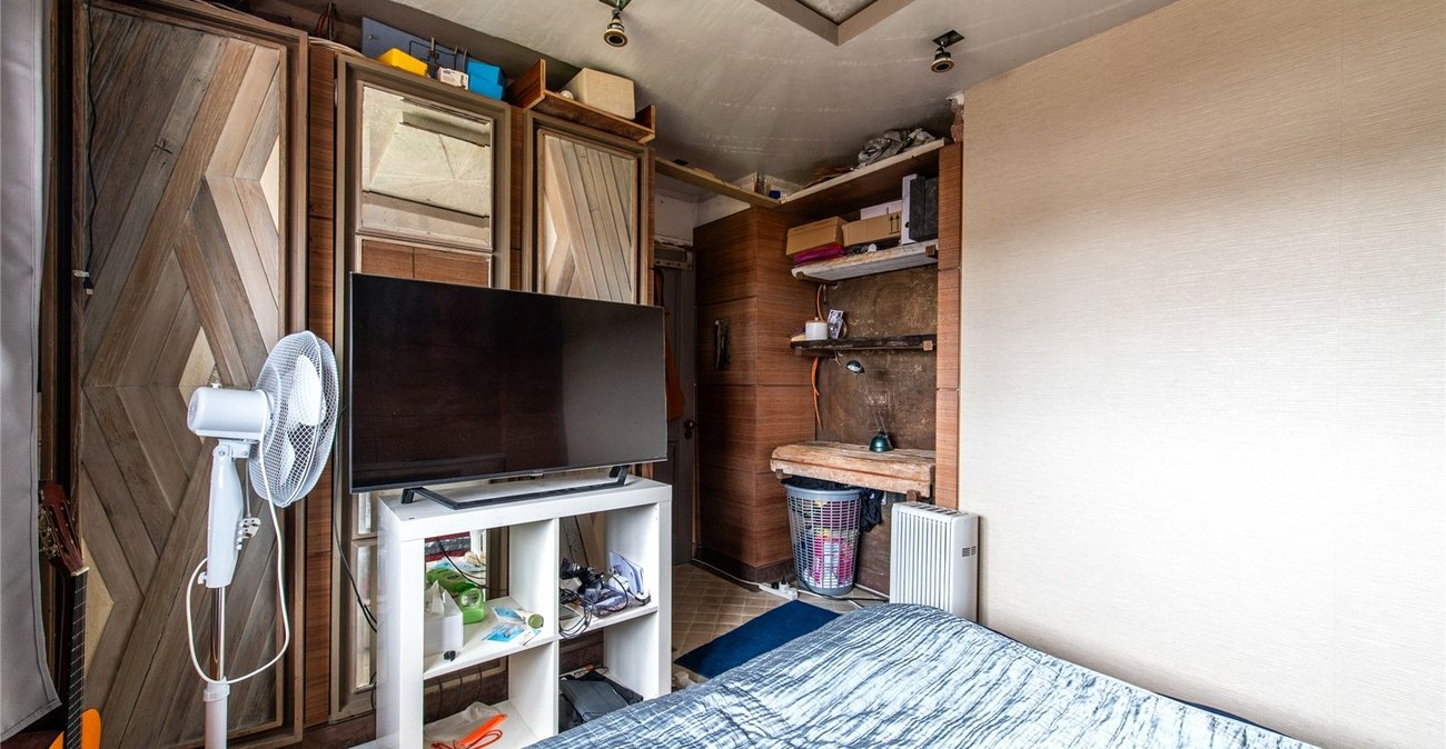 3 bedroom house to rent in Northfleet | Robinson Michael & Jackson