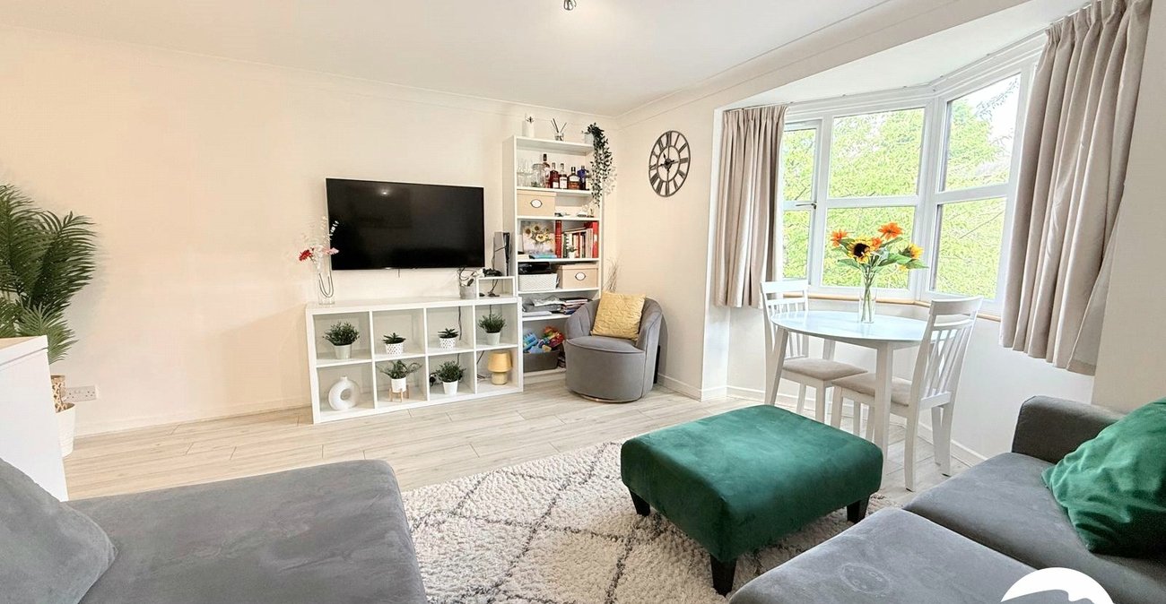 2 bedroom property for sale in Lewisham | Robinson Jackson