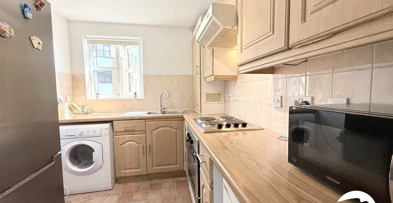 2 bedroom property for sale in Lewisham | Robinson Jackson
