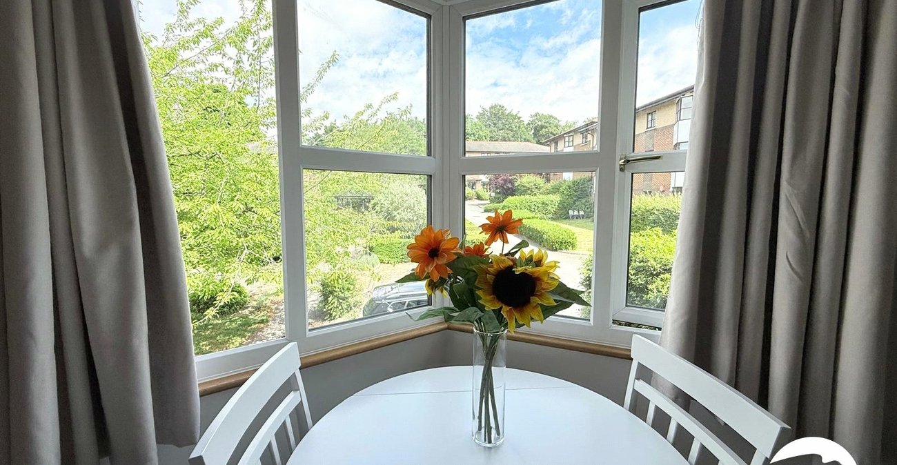 2 bedroom property for sale in Lewisham | Robinson Jackson