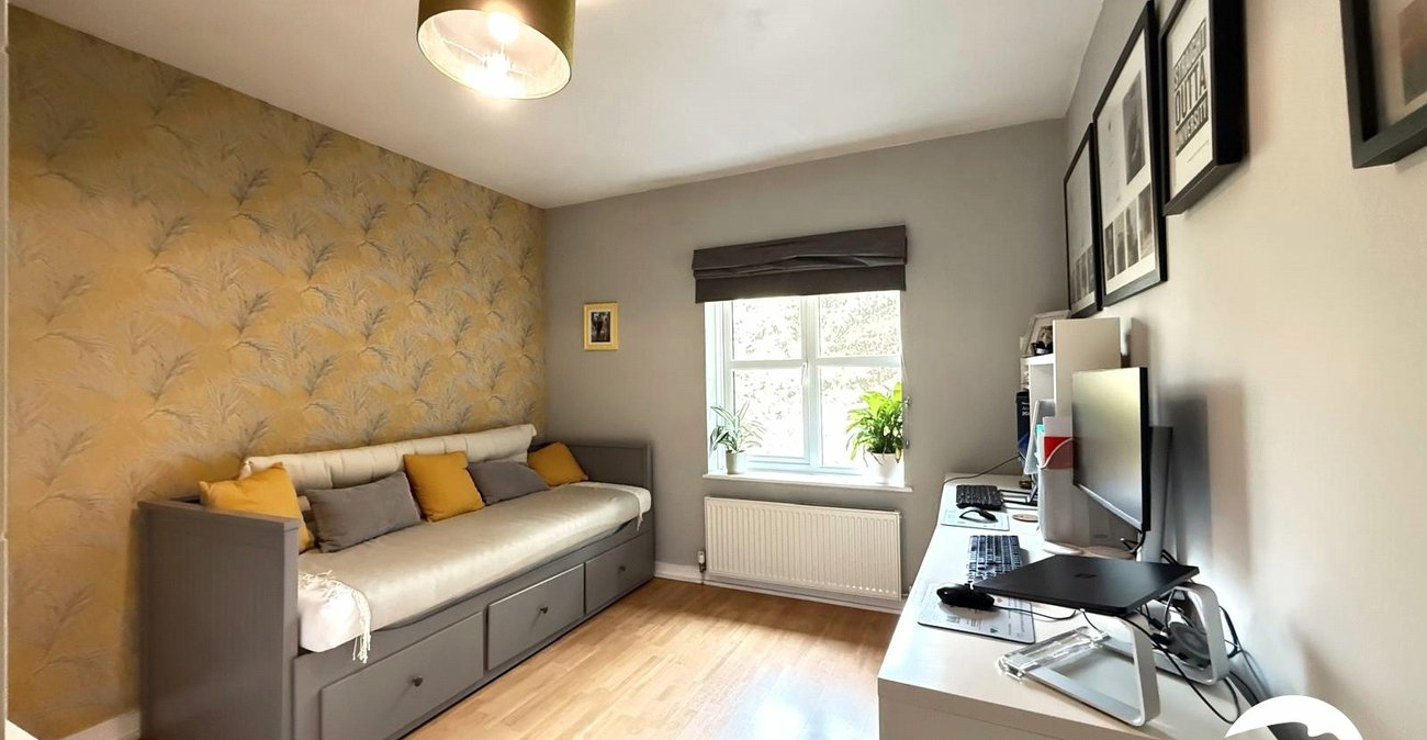 2 bedroom property for sale in Lewisham | Robinson Jackson
