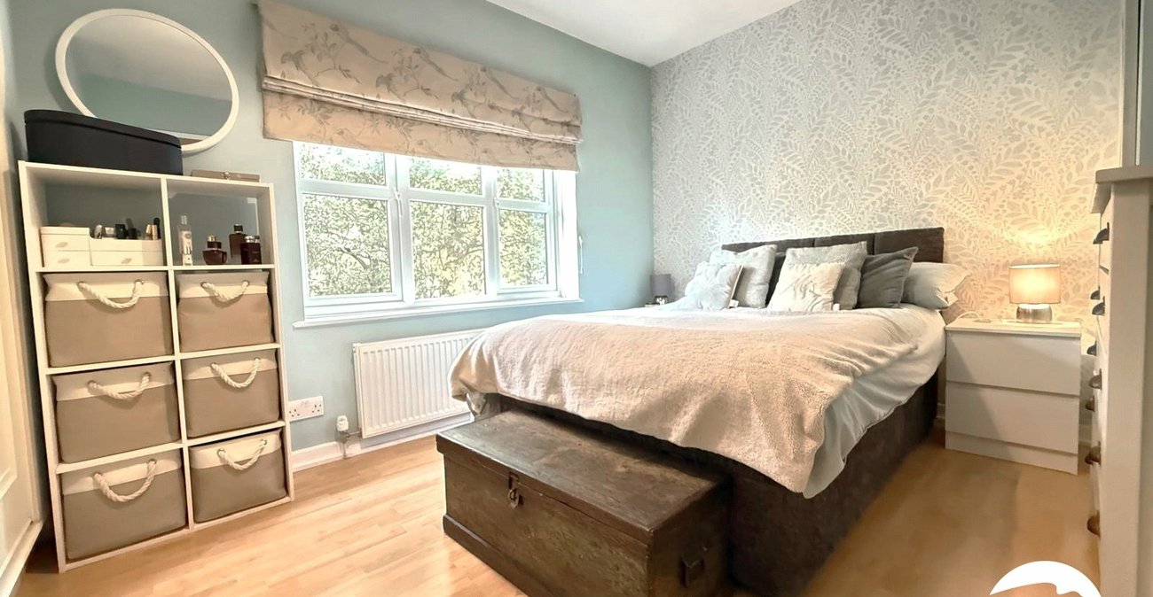 2 bedroom property for sale in Lewisham | Robinson Jackson