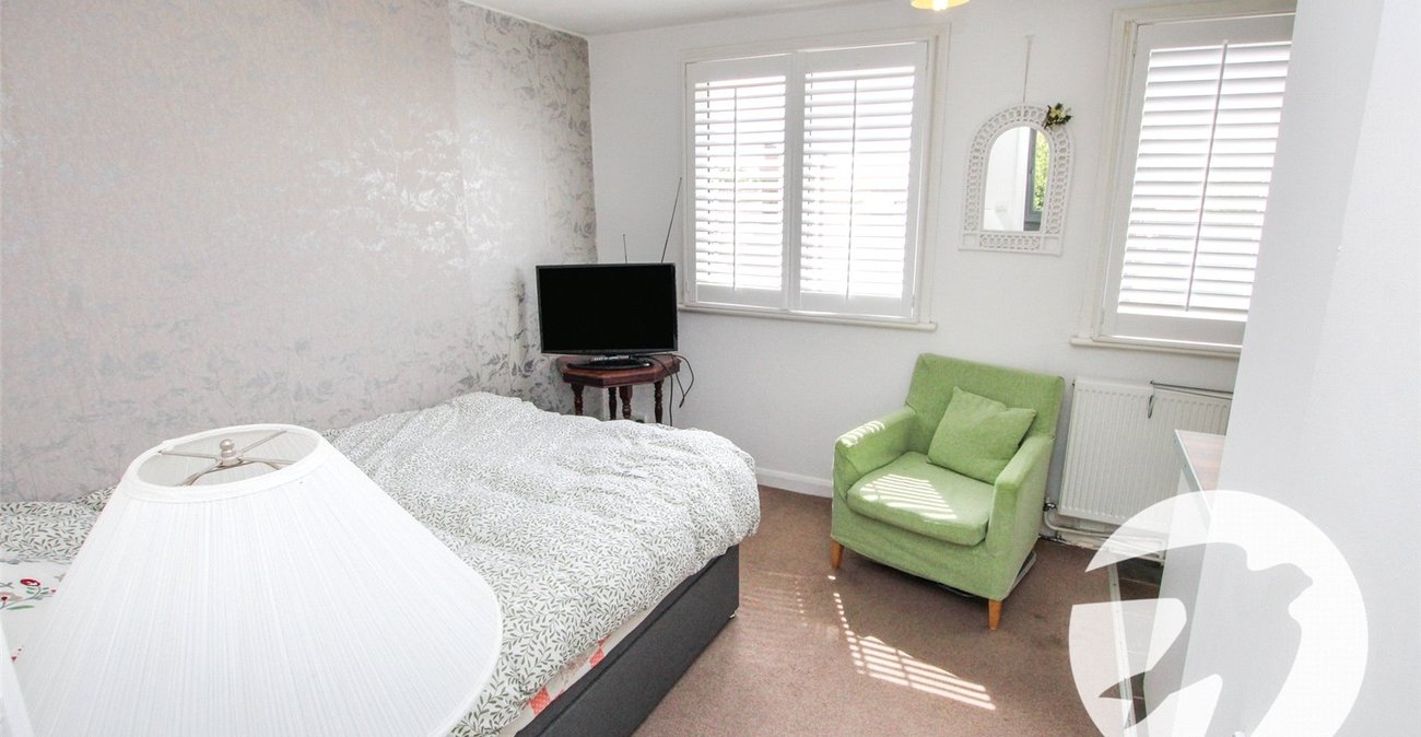 6 bedroom house for sale in London | Robinson Jackson