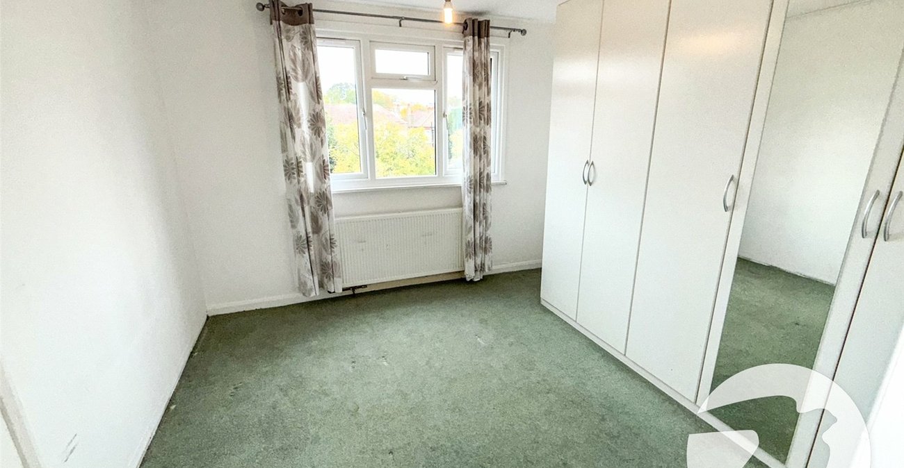 6 bedroom house for sale in London | Robinson Jackson