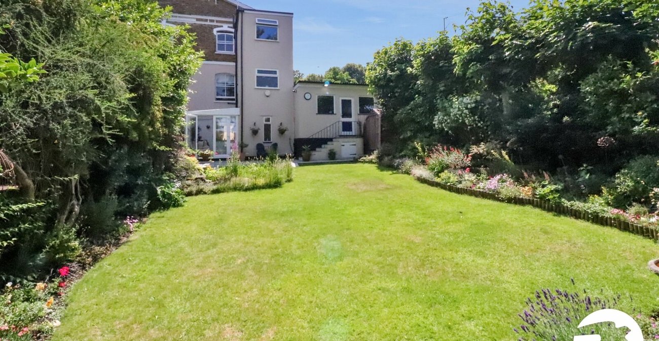 5 bedroom house for sale in Belvedere | Robinson Jackson