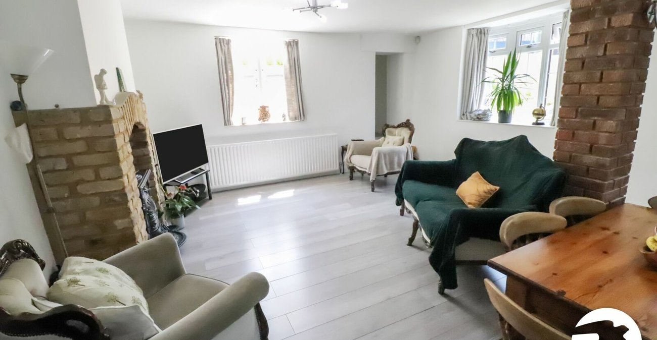 5 bedroom house for sale in Belvedere | Robinson Jackson