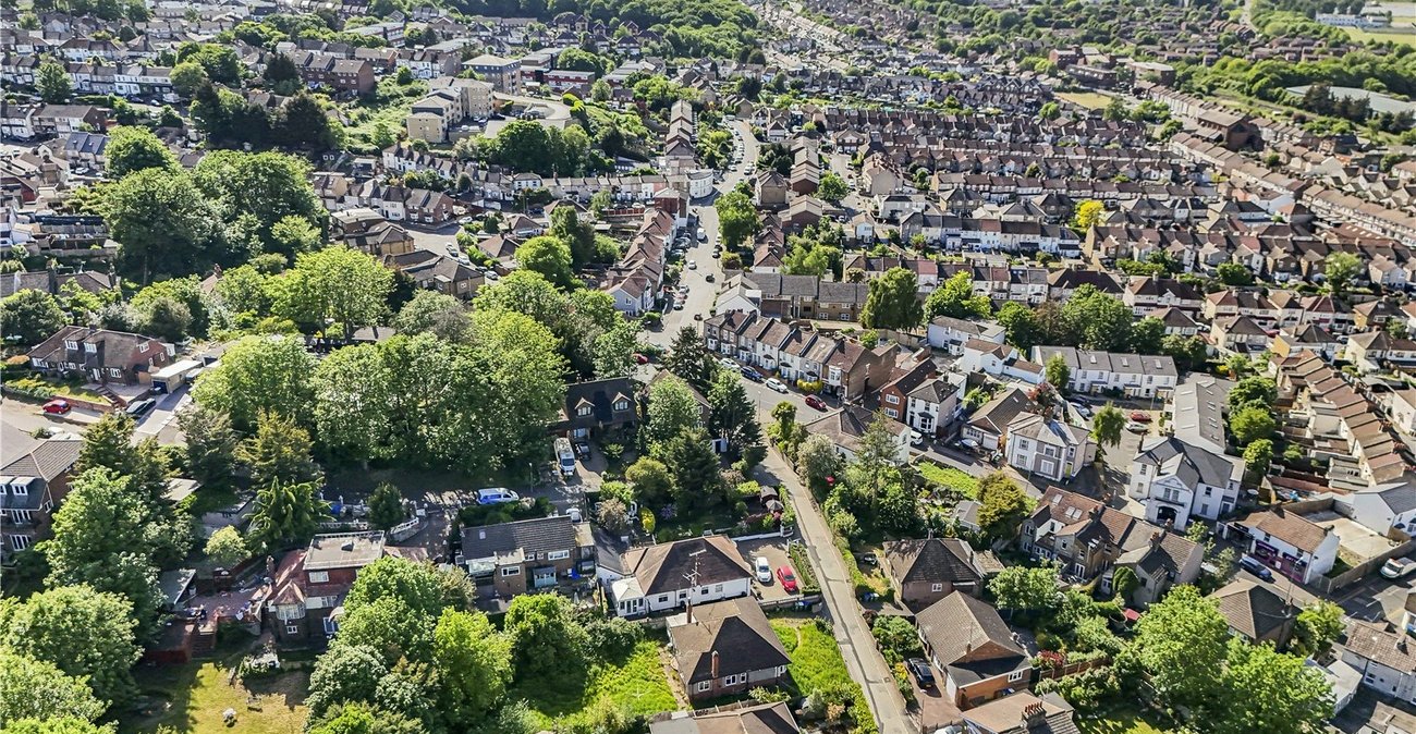 5 bedroom property for sale in Belvedere | Robinson Jackson