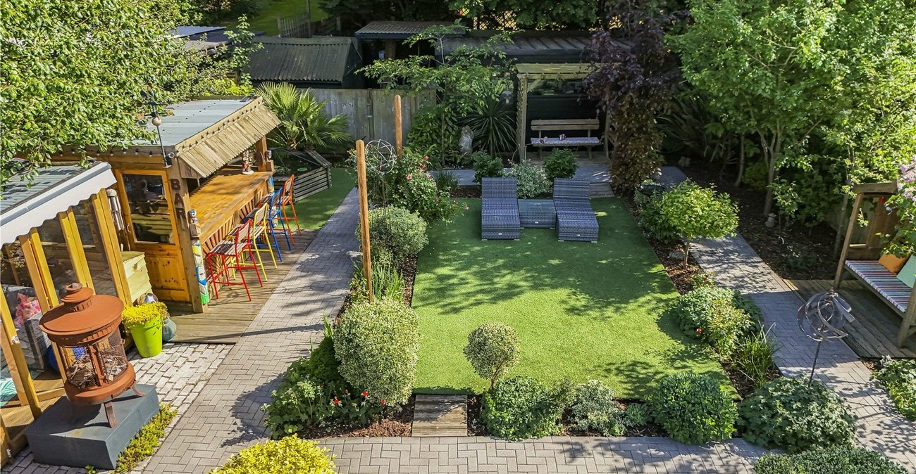 5 bedroom property for sale in Belvedere | Robinson Jackson