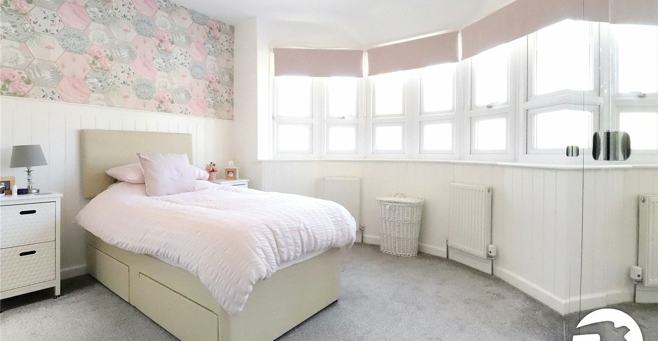 5 bedroom property for sale in Belvedere | Robinson Jackson