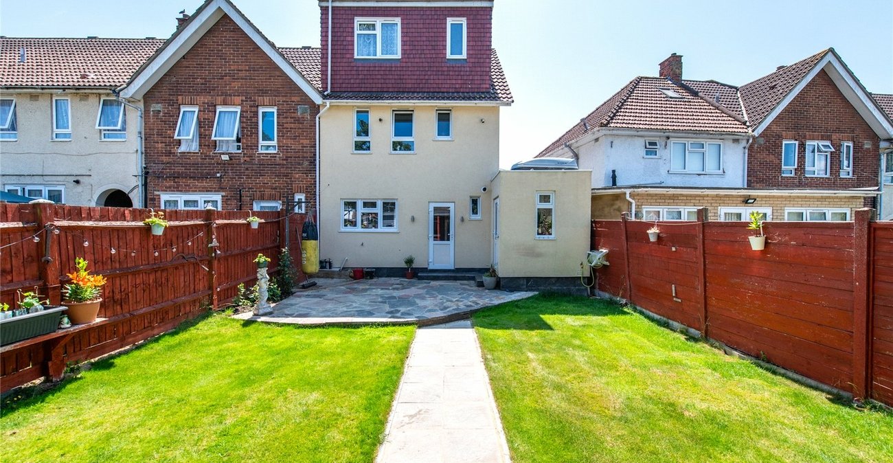 3 bedroom house for sale in Gravesend | Robinson Michael & Jackson