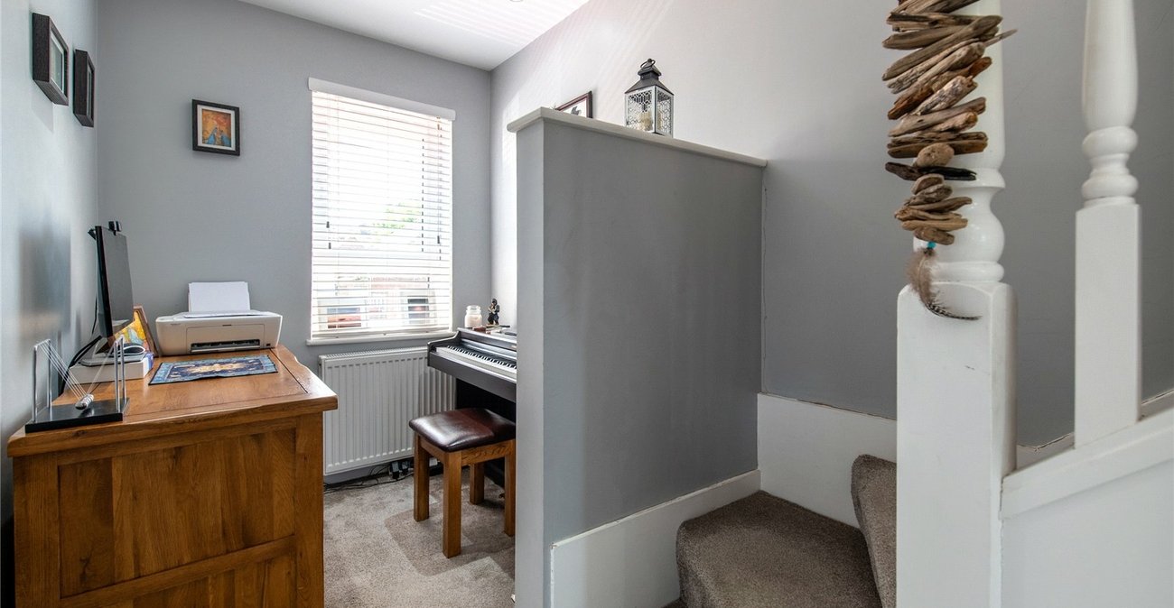 3 bedroom house for sale in Gravesend | Robinson Michael & Jackson