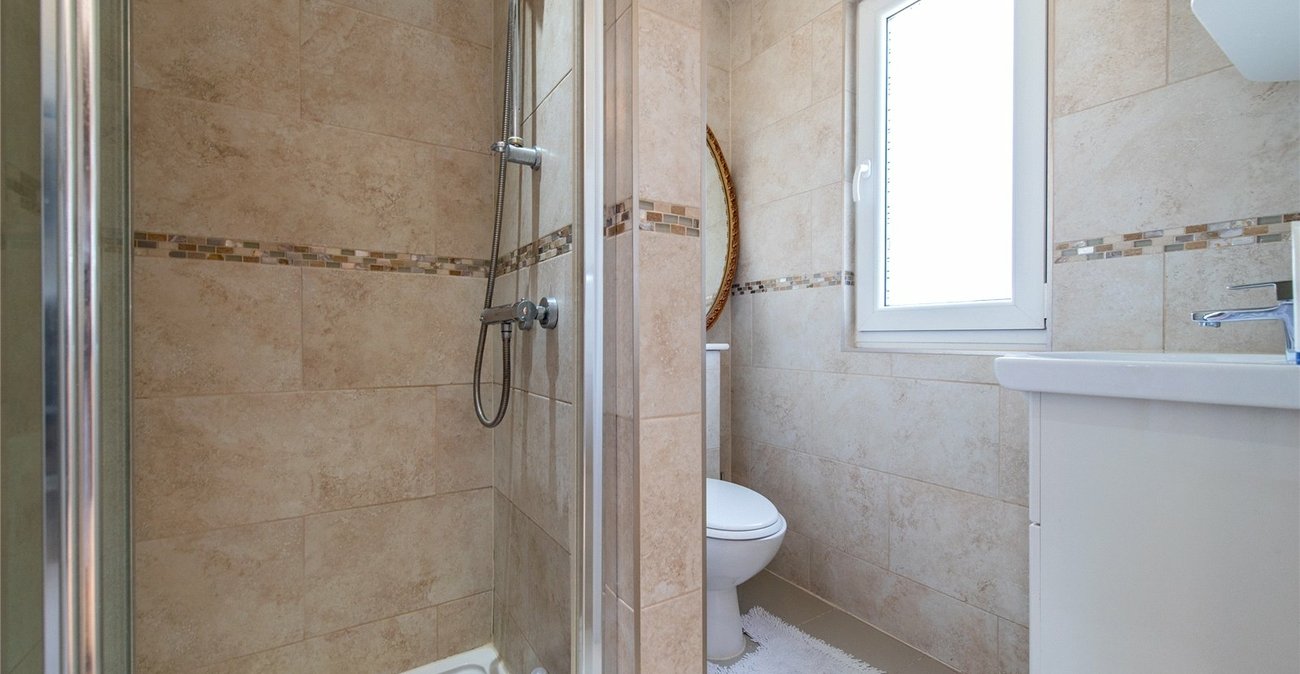 3 bedroom house for sale in Gravesend | Robinson Michael & Jackson