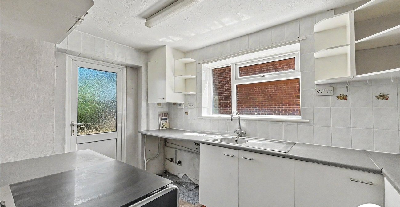 3 bedroom house for sale in Lordswood | Robinson Michael & Jackson