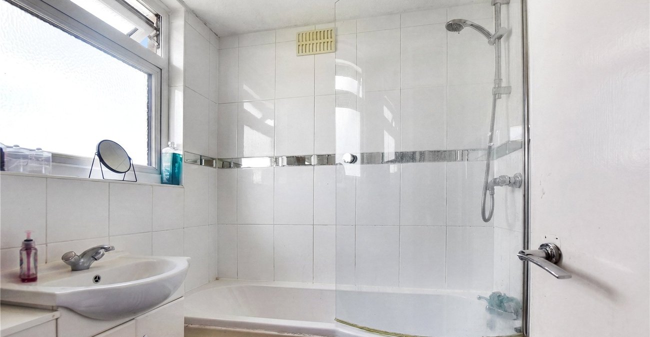 3 bedroom house for sale in Bexley | Robinson Jackson