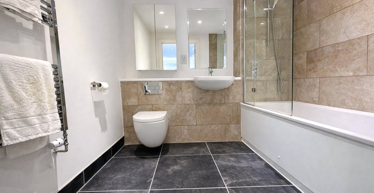 2 bedroom property for sale in Kidbrooke | Robinson Jackson