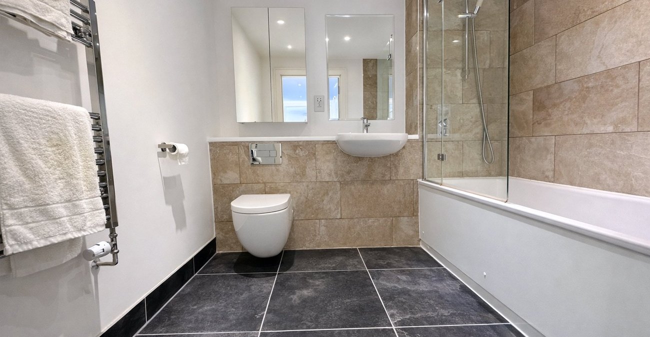 2 bedroom property for sale in Kidbrooke | Robinson Jackson