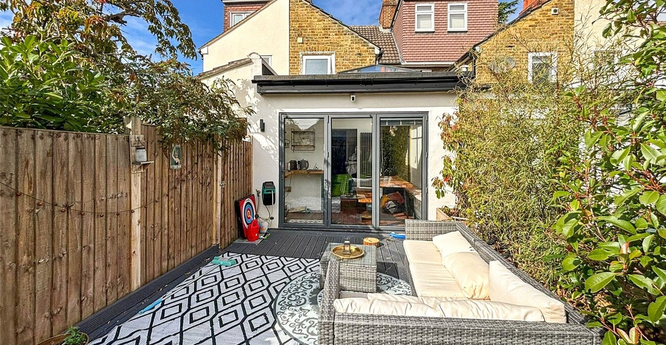 2 bedroom house for sale in Bexley | Robinson Jackson