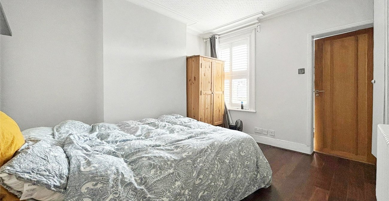 2 bedroom house for sale in Bexley | Robinson Jackson