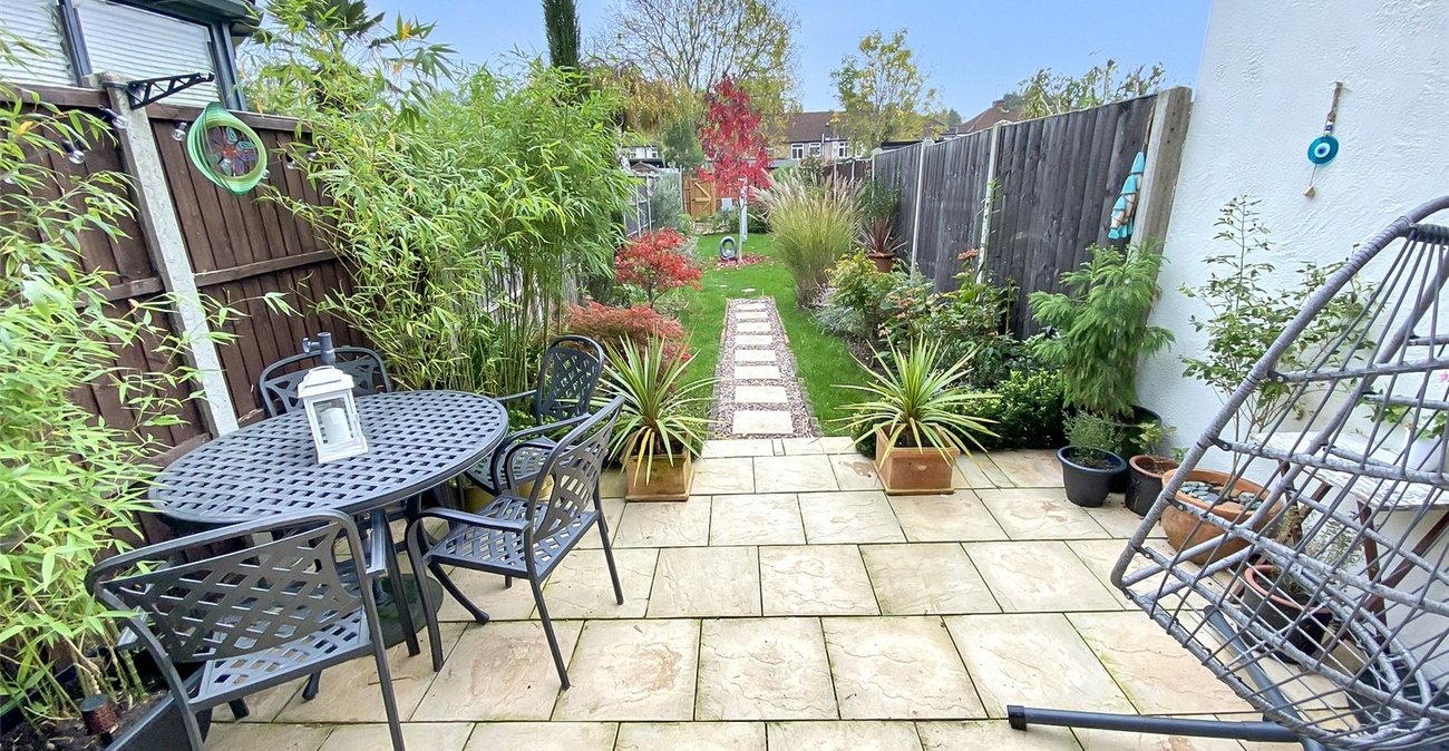 2 bedroom house for sale in Sidcup | Robinson Jackson