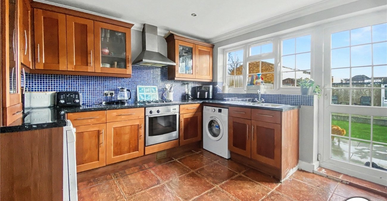 2 bedroom house for sale in Sidcup | Robinson Jackson