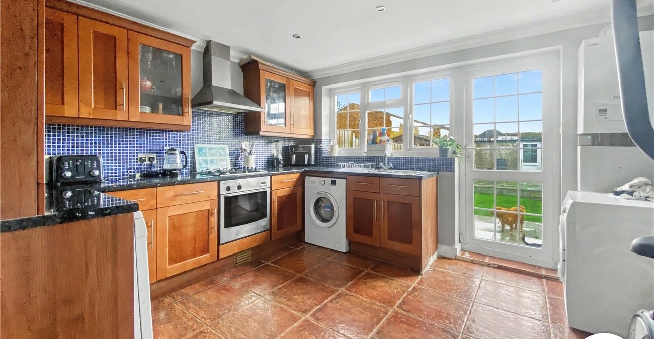 2 bedroom house for sale in Sidcup | Robinson Jackson