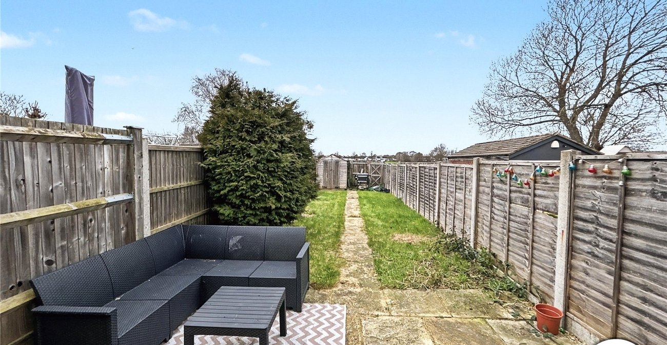 2 bedroom house for sale in Sidcup | Robinson Jackson