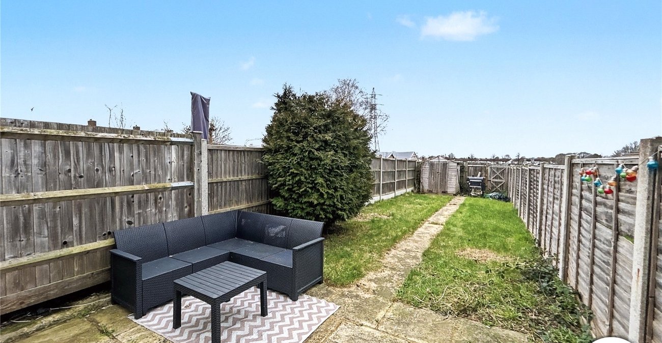 2 bedroom house for sale in Sidcup | Robinson Jackson