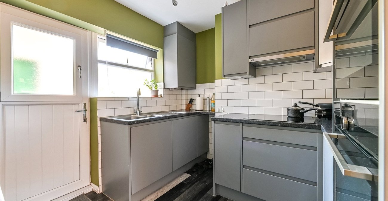 3 bedroom house for sale in Northfleet | Robinson Michael & Jackson