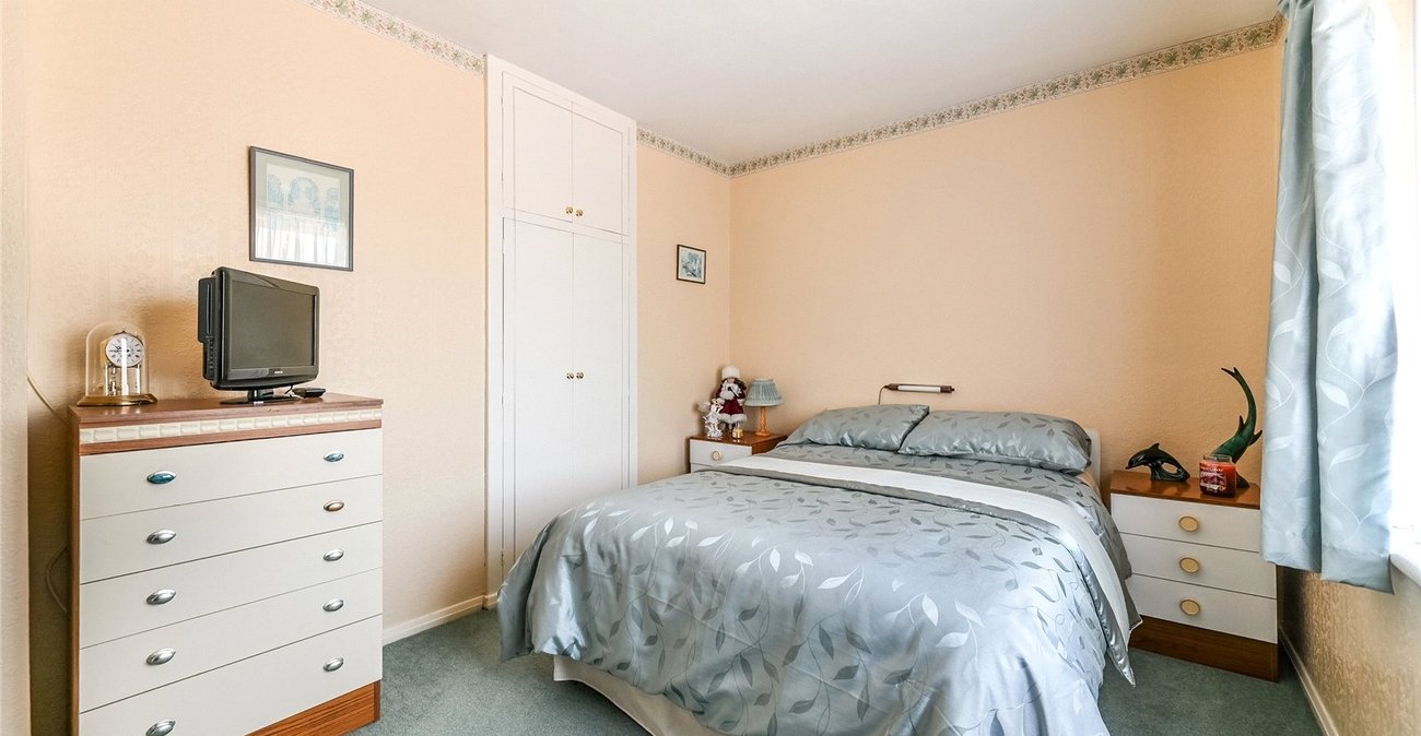 3 bedroom house for sale in Northfleet | Robinson Michael & Jackson