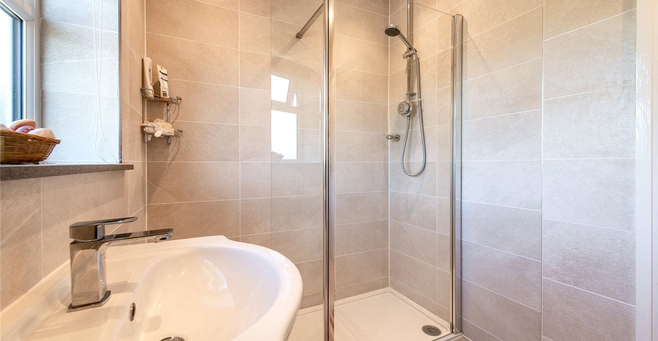 3 bedroom house for sale in Northfleet | Robinson Michael & Jackson