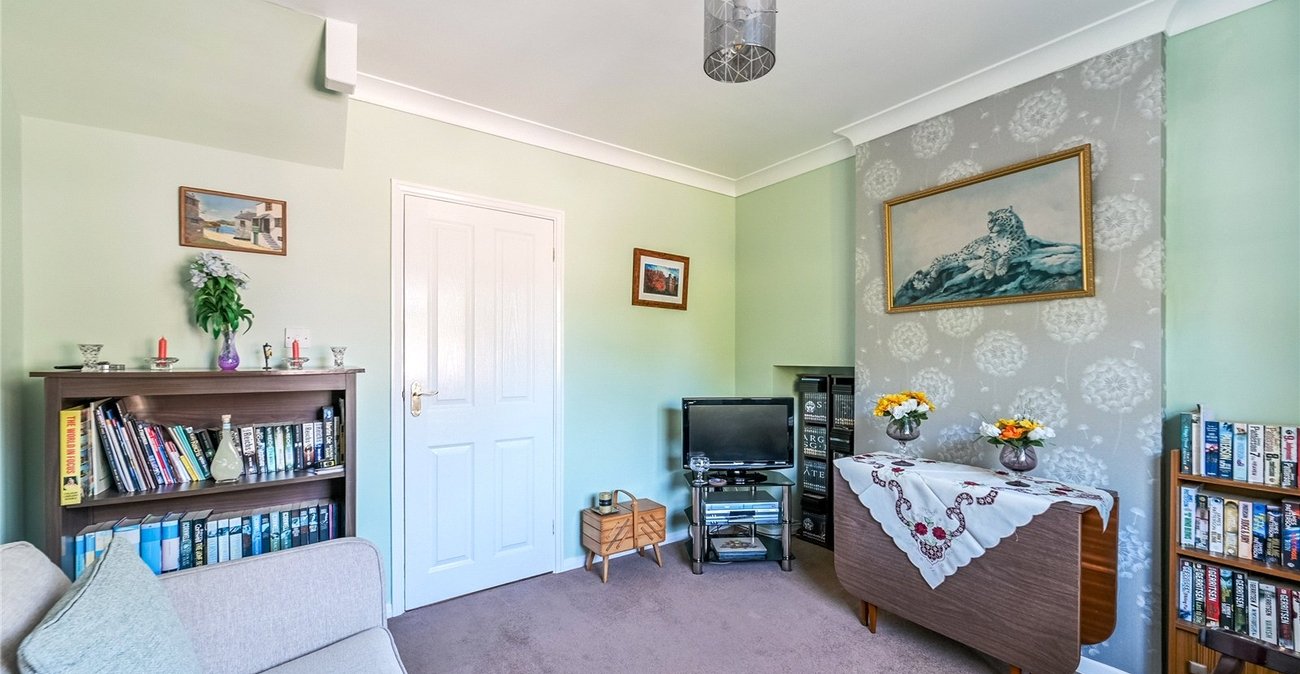 3 bedroom house for sale in Northfleet | Robinson Michael & Jackson
