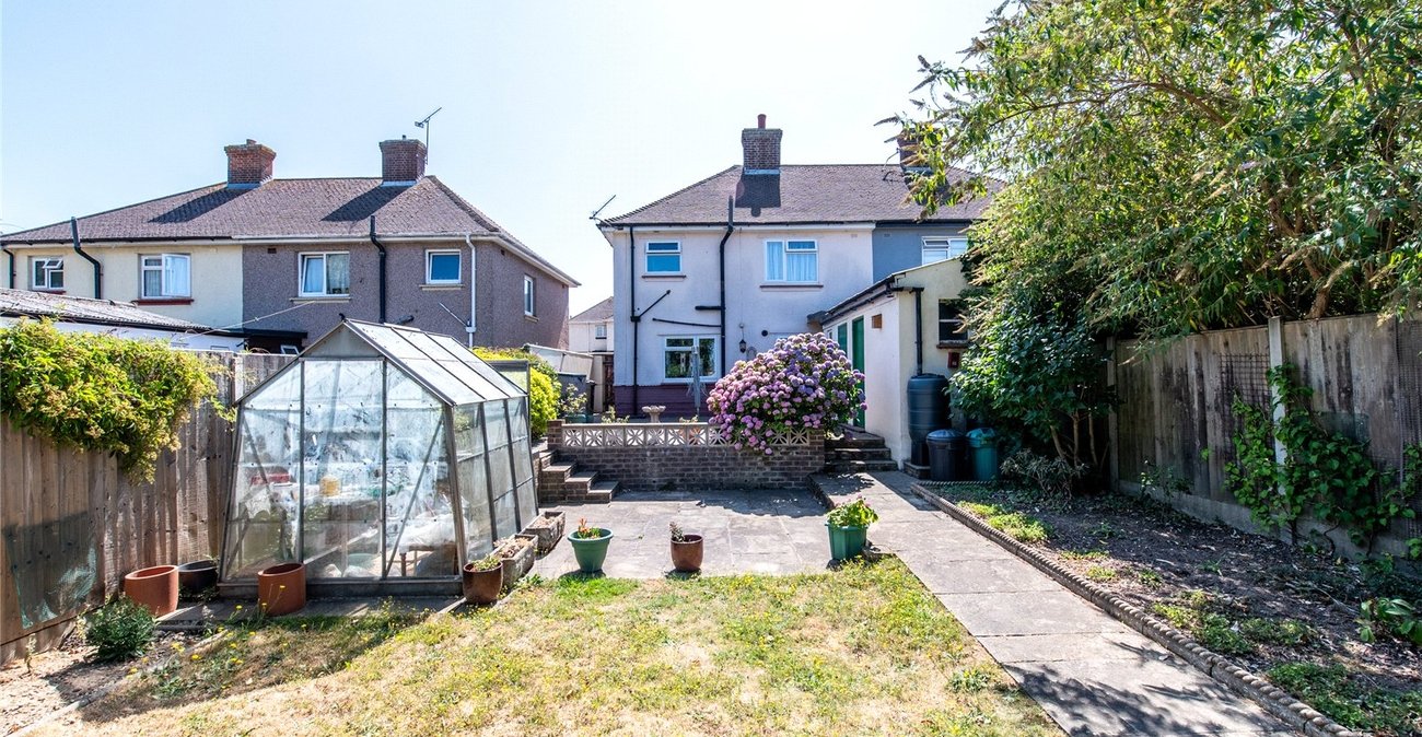 3 bedroom house for sale in Northfleet | Robinson Michael & Jackson
