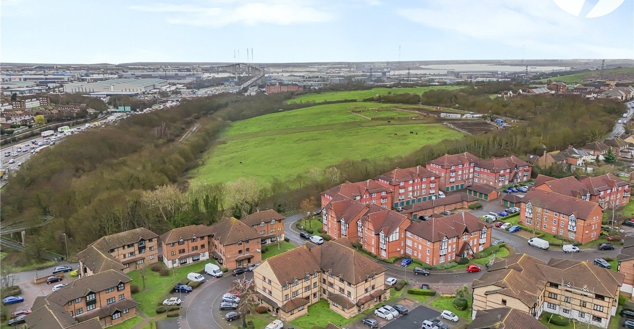 1 bedroom property for sale in Dartford | Robinson Jackson