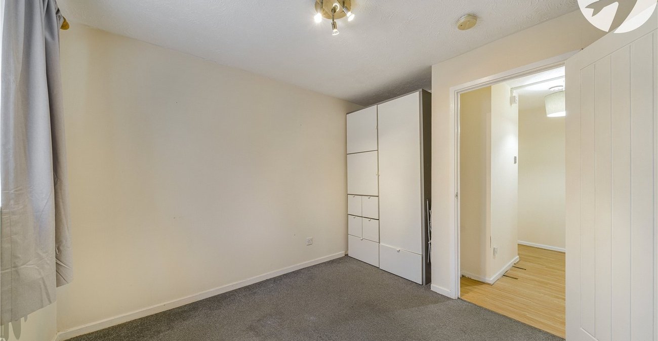 1 bedroom property for sale in Dartford | Robinson Jackson