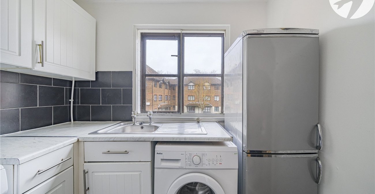 1 bedroom property for sale in Dartford | Robinson Jackson
