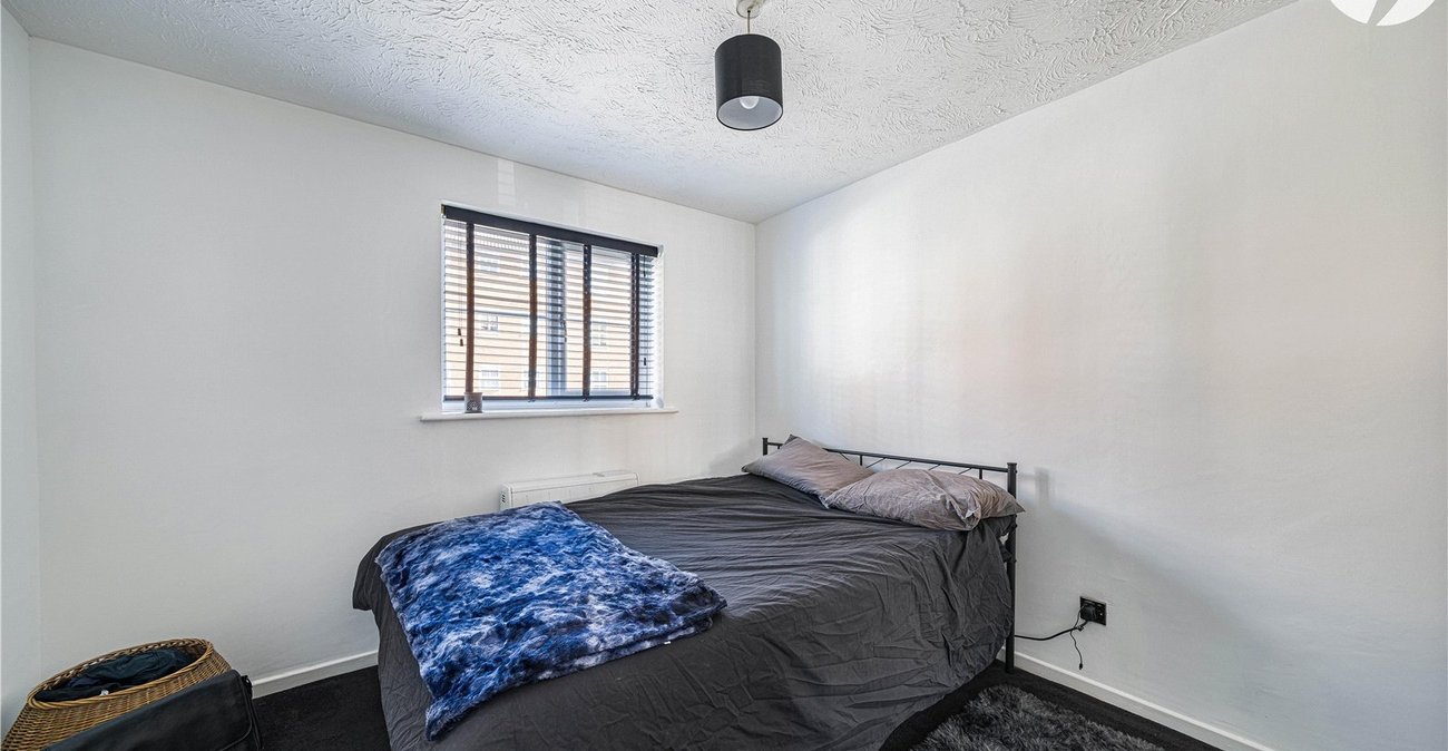1 bedroom property for sale in Dartford | Robinson Jackson