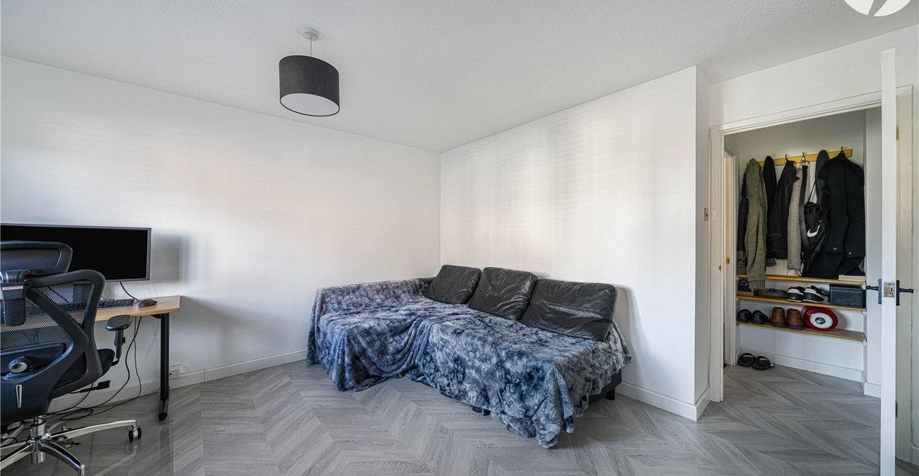 1 bedroom property for sale in Dartford | Robinson Jackson