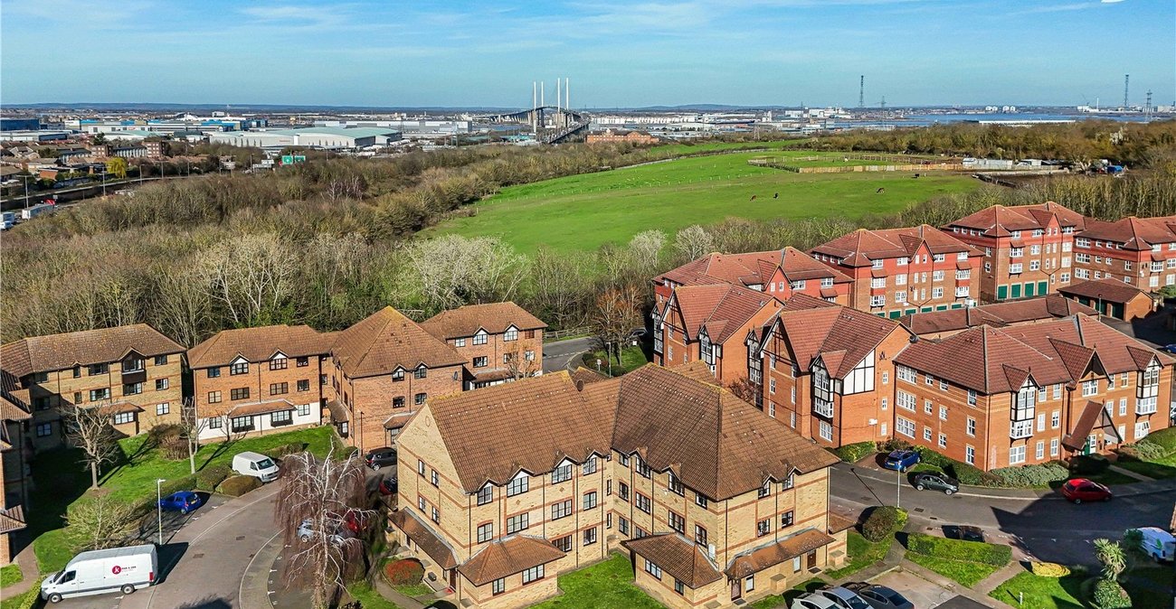1 bedroom property for sale in Dartford | Robinson Jackson