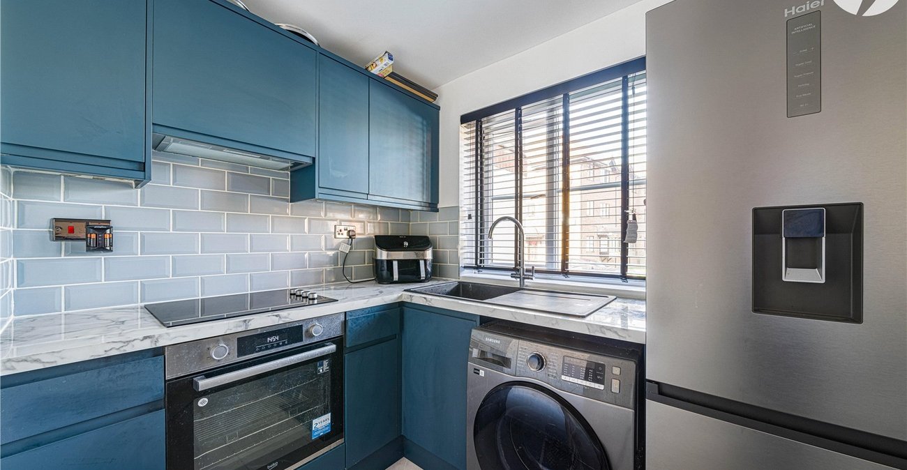 1 bedroom property for sale in Dartford | Robinson Jackson