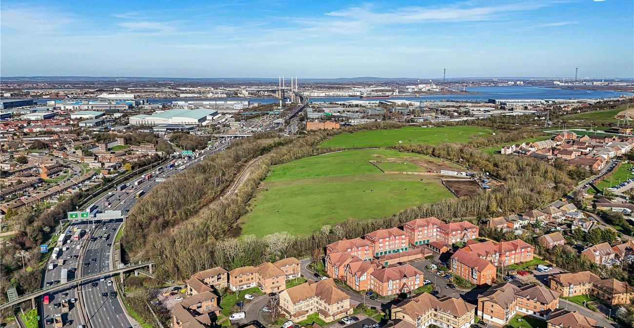 1 bedroom property for sale in Dartford | Robinson Jackson
