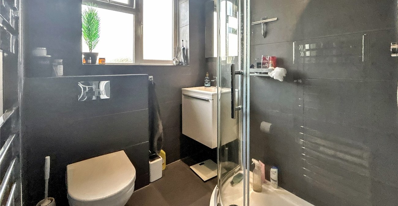 3 bedroom house for sale in Sidcup | Robinson Jackson