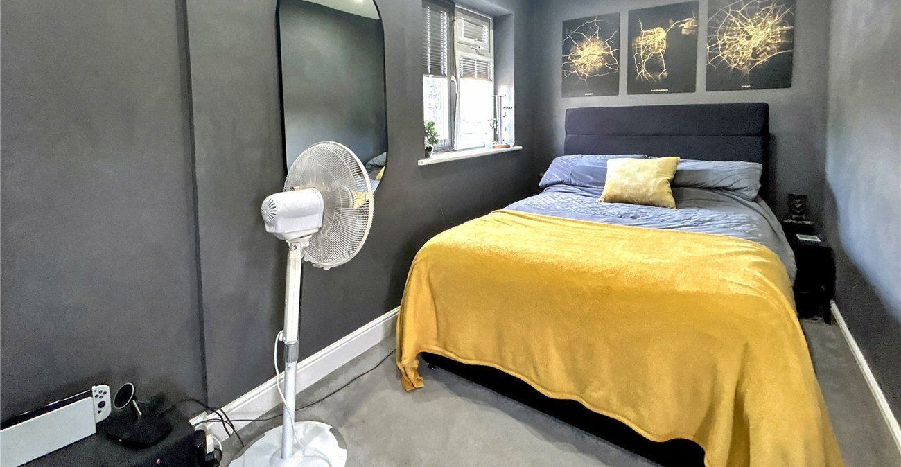 3 bedroom house for sale in Sidcup | Robinson Jackson