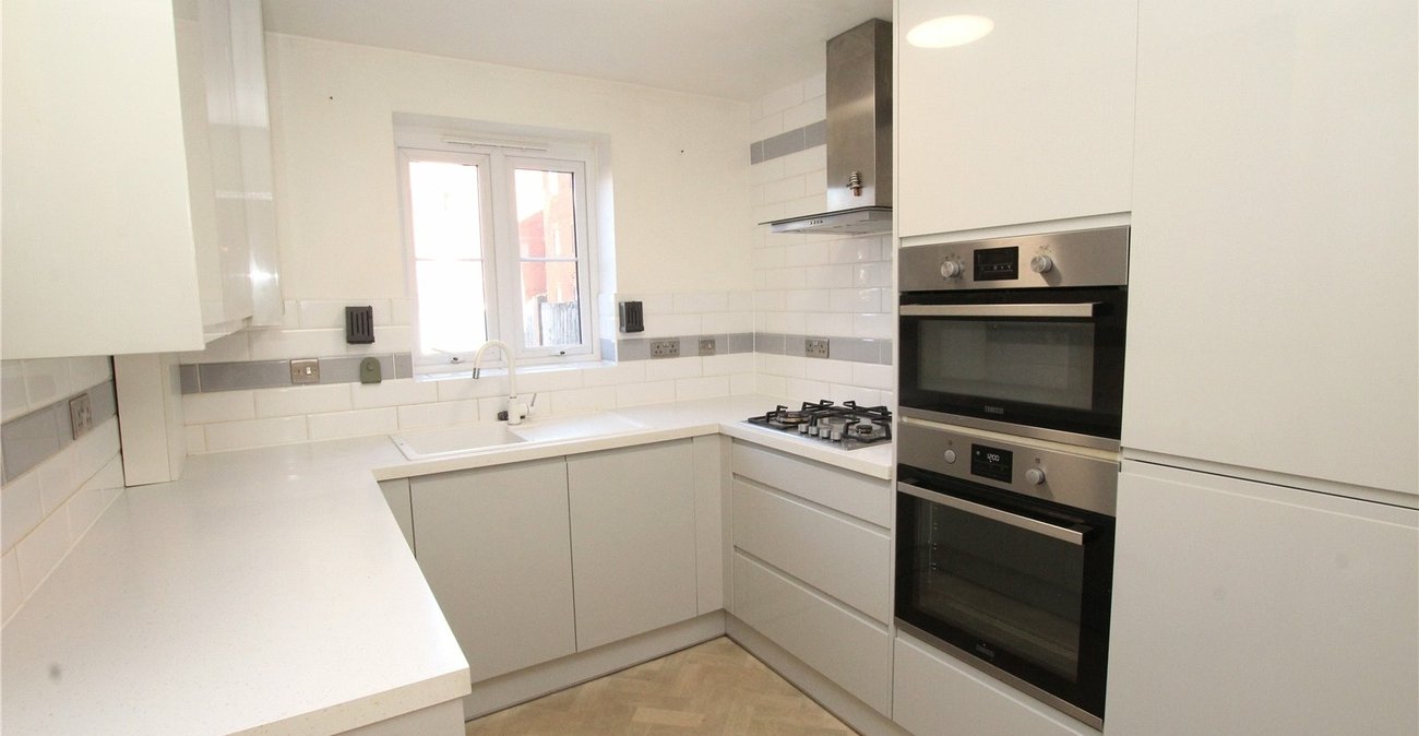 3 bedroom house for sale in Woolwich | Robinson Jackson