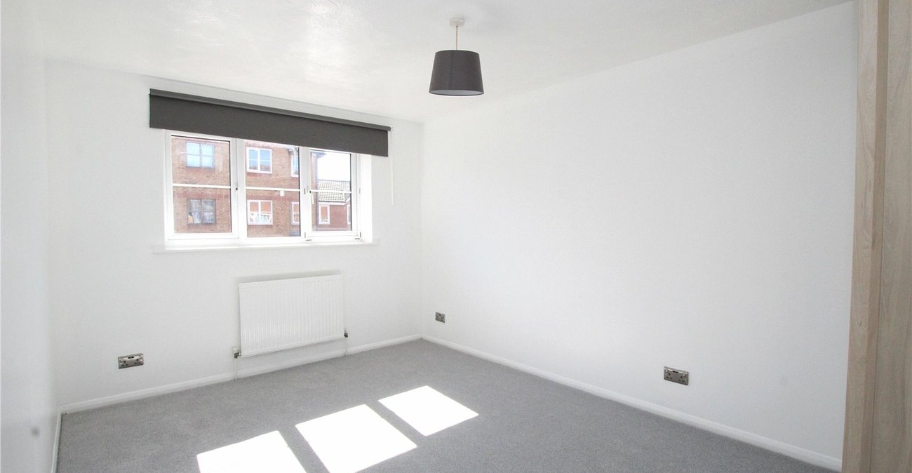 3 bedroom house for sale in Woolwich | Robinson Jackson