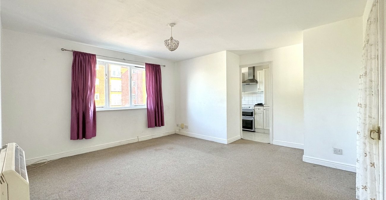 2 bedroom property for sale in Woolwich | Robinson Jackson